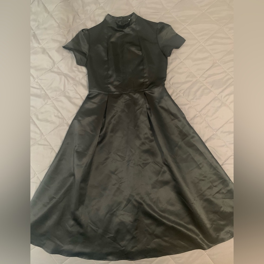 Black Dress, Large